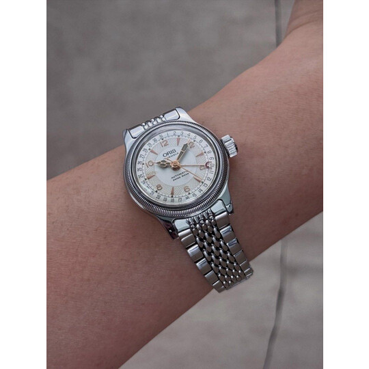 28mm • 2000s Ladies Big Crown Oris Pointer Date Automatic ref.7464 cal.574